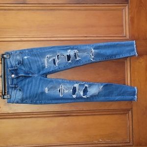 American Eagle Hi-Rise Jegging with patches 2short